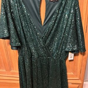 Elegant Green Sequin Dress